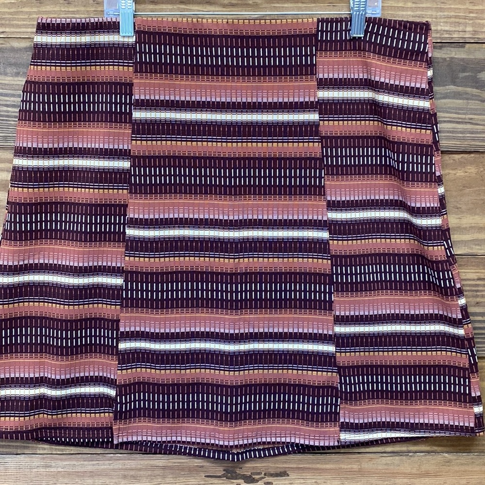 Cato Skirt - Picture 3 of 6